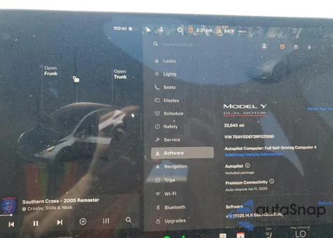 2024 Tesla Model Y из США, поврежденный, VIN 7SAYGDEF2RF021095